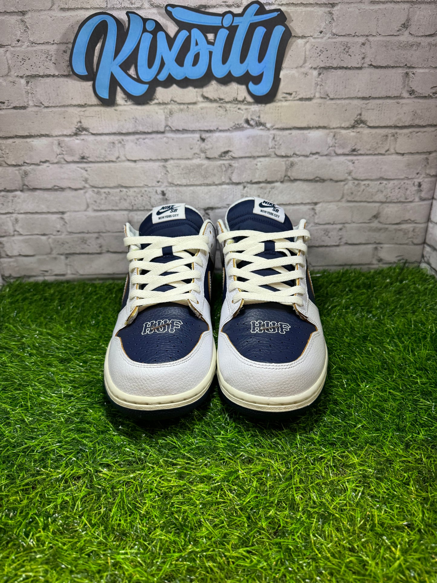 Dunk Low SB HUF New York City PO 10