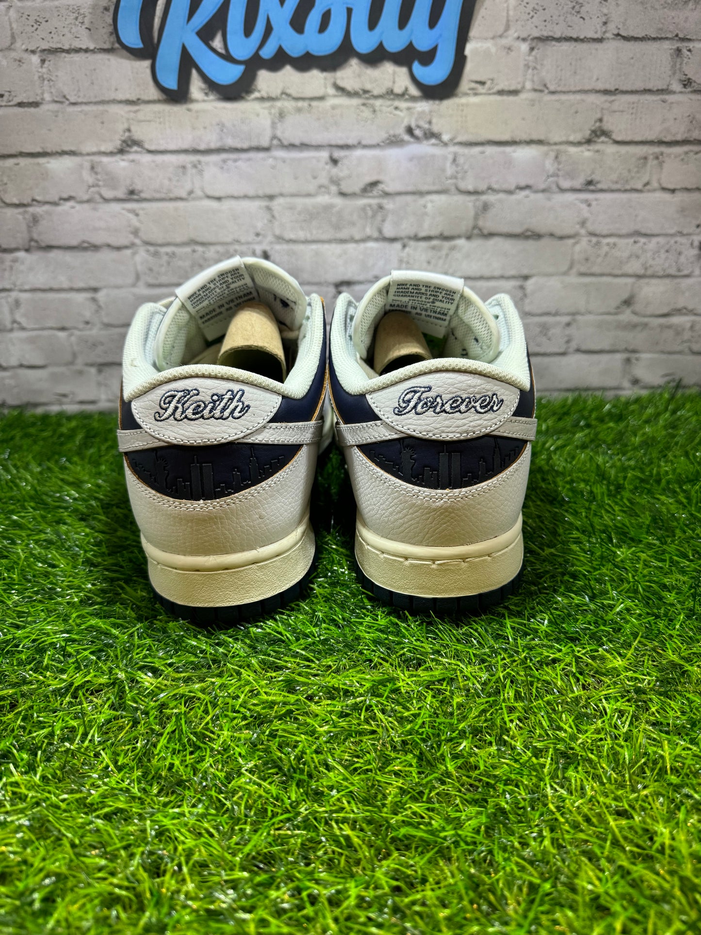 Dunk Low SB HUF New York City PO 10
