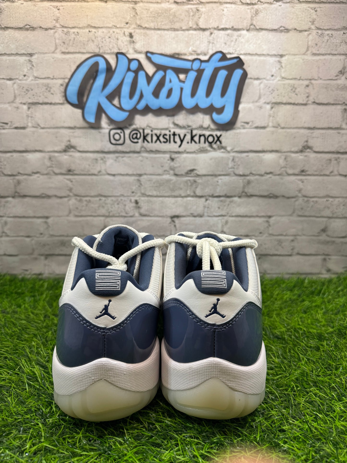 Jordan 11 Low Diffused Blue PO 9