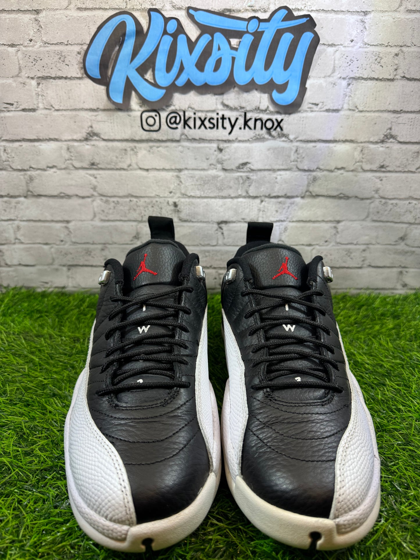 Jordan 12 Low Playoffs (2017) PO 8.5