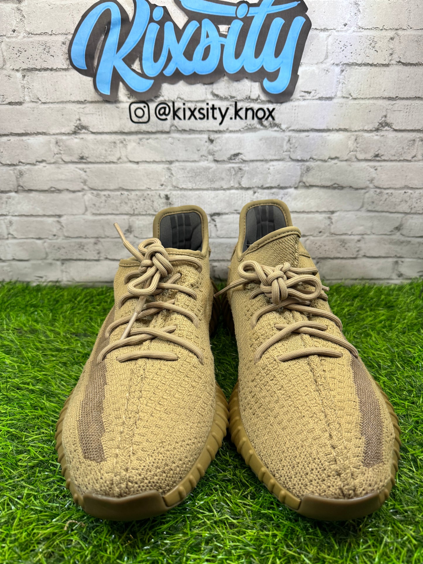 Yeezy 350 V2 Earth PO 10.5
