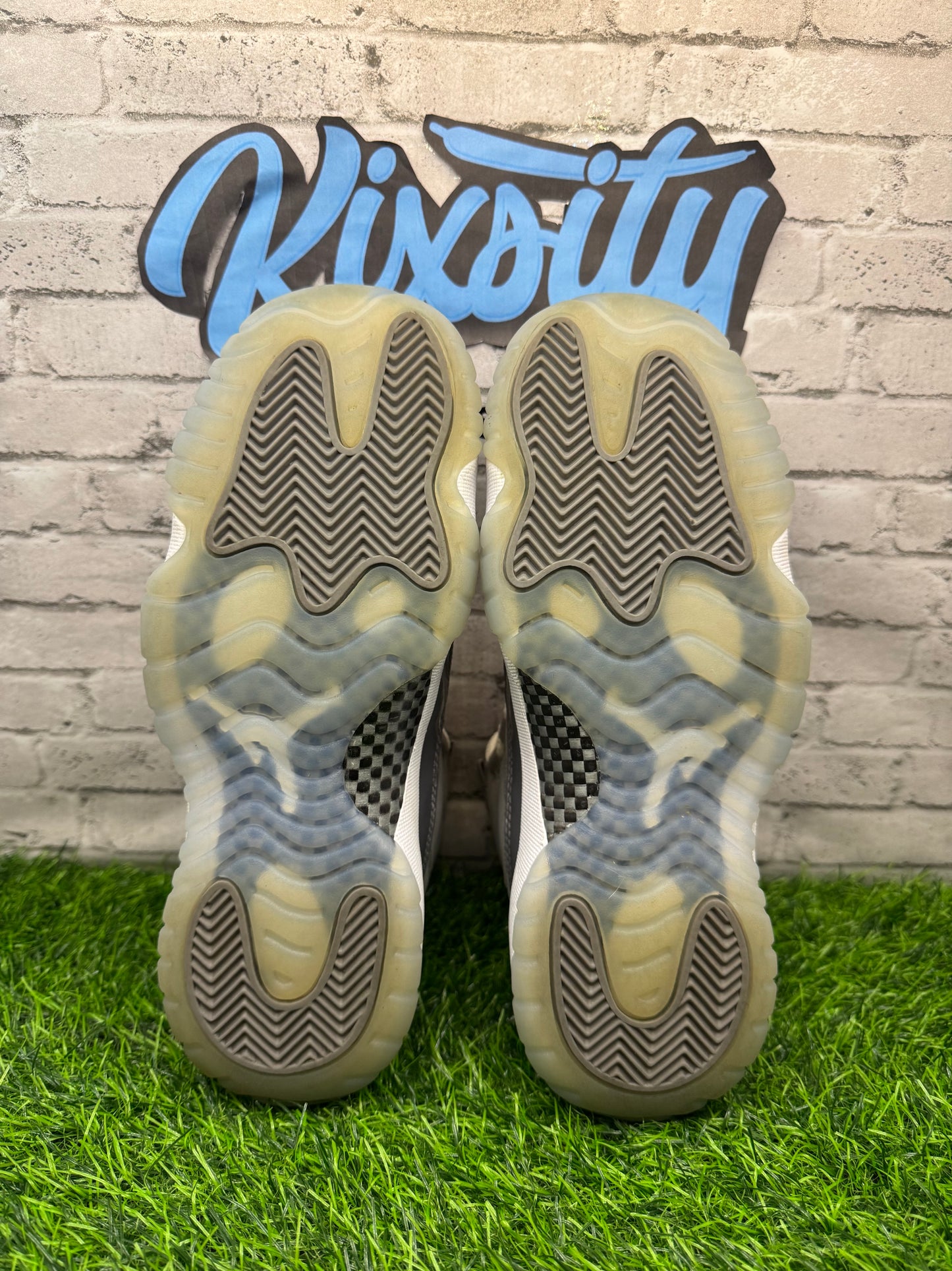 Jordan 11 Cool Grey PO GS 6Y