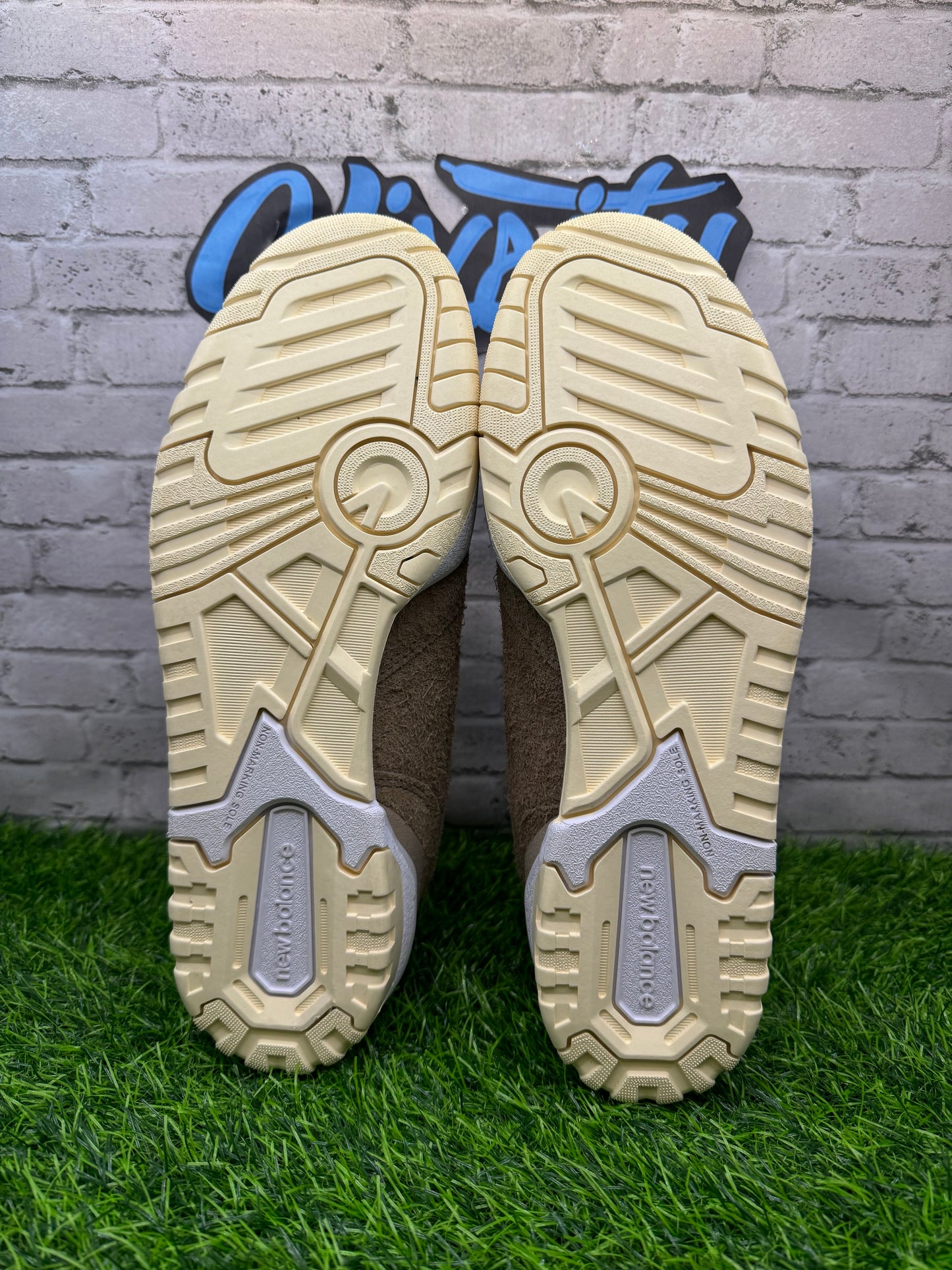 New Balance 550 Mushroom PO 9
