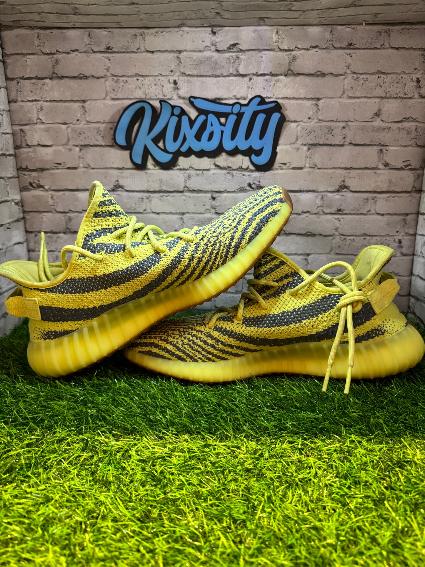 Yeezy 350 V2 Semi Frozen Yellow PO 13