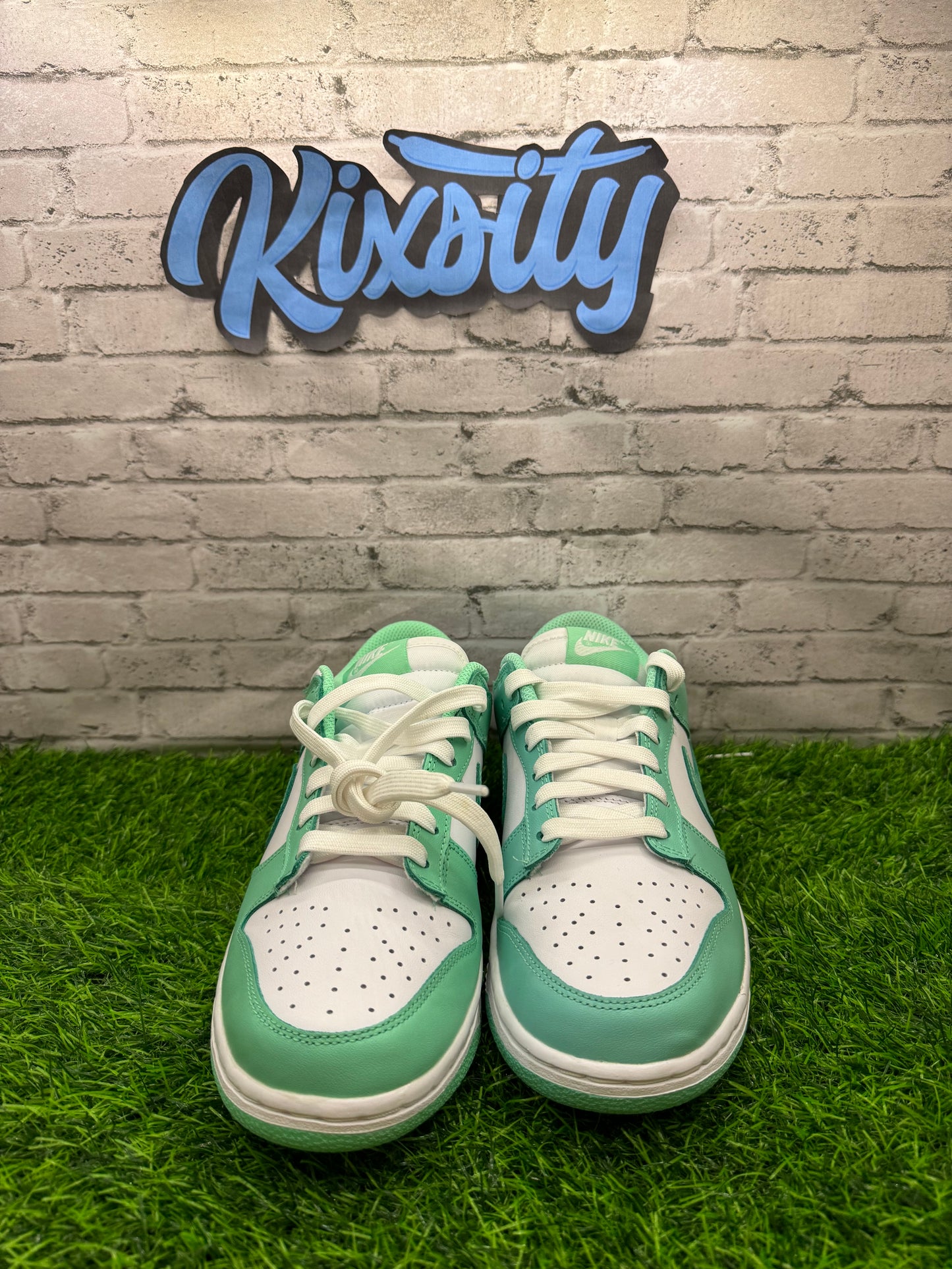 Dunk Low Green Glow PO 8W