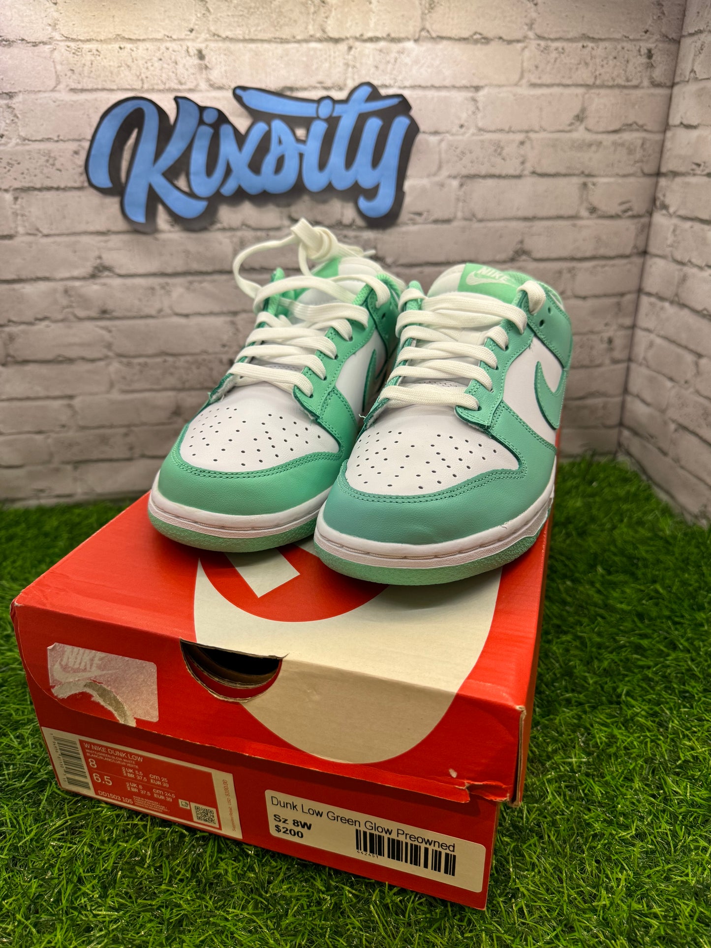 Dunk Low Green Glow PO 8W