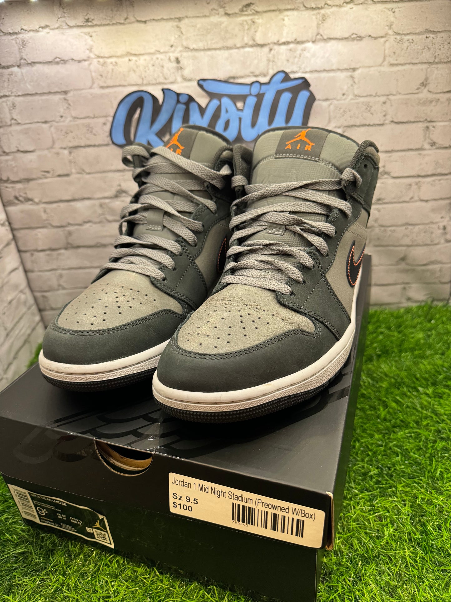 Jordan 1 Mid Night Stadium PO 9.5