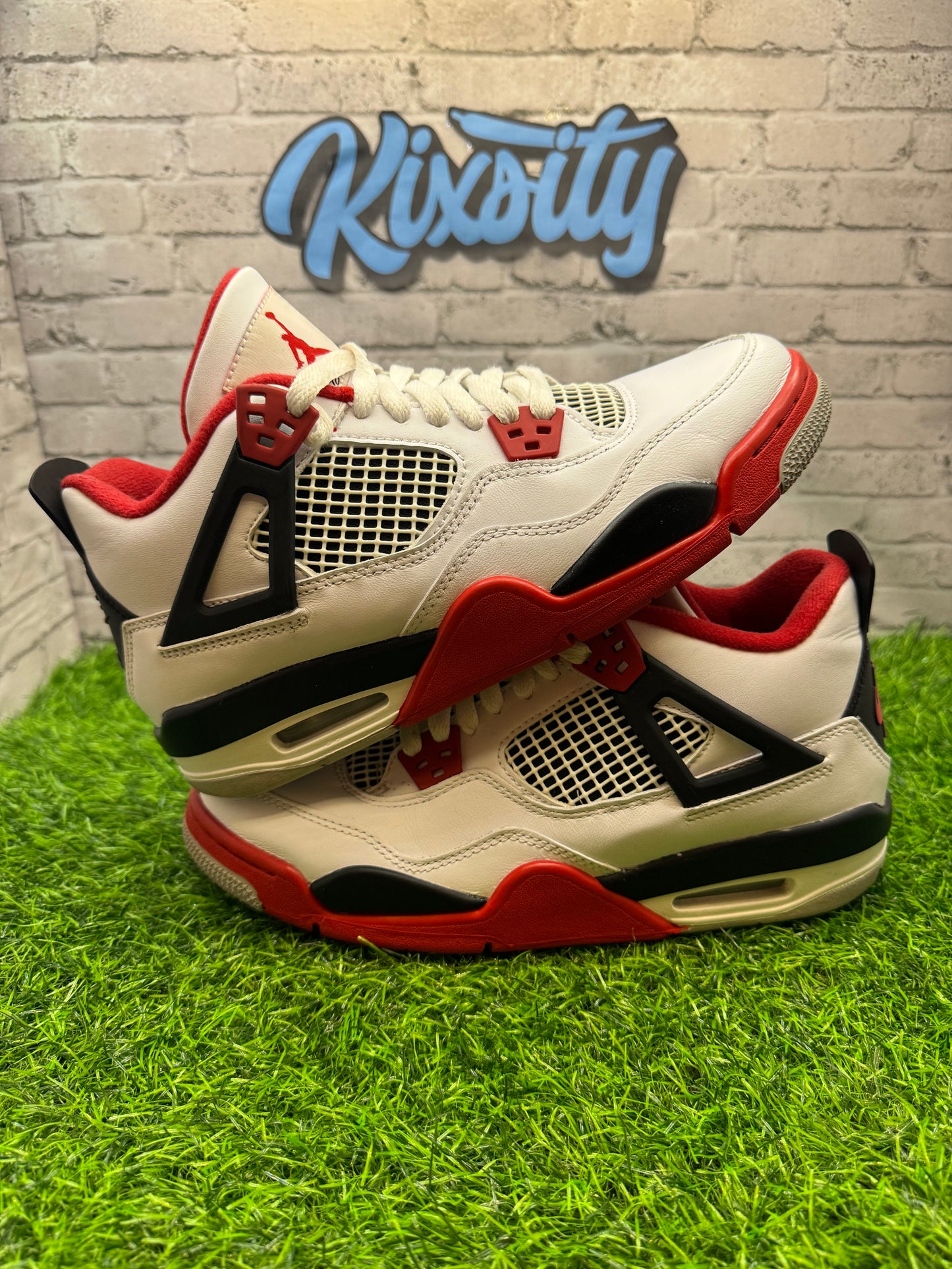 Jordan 4 Fire Red PO GS 7Y