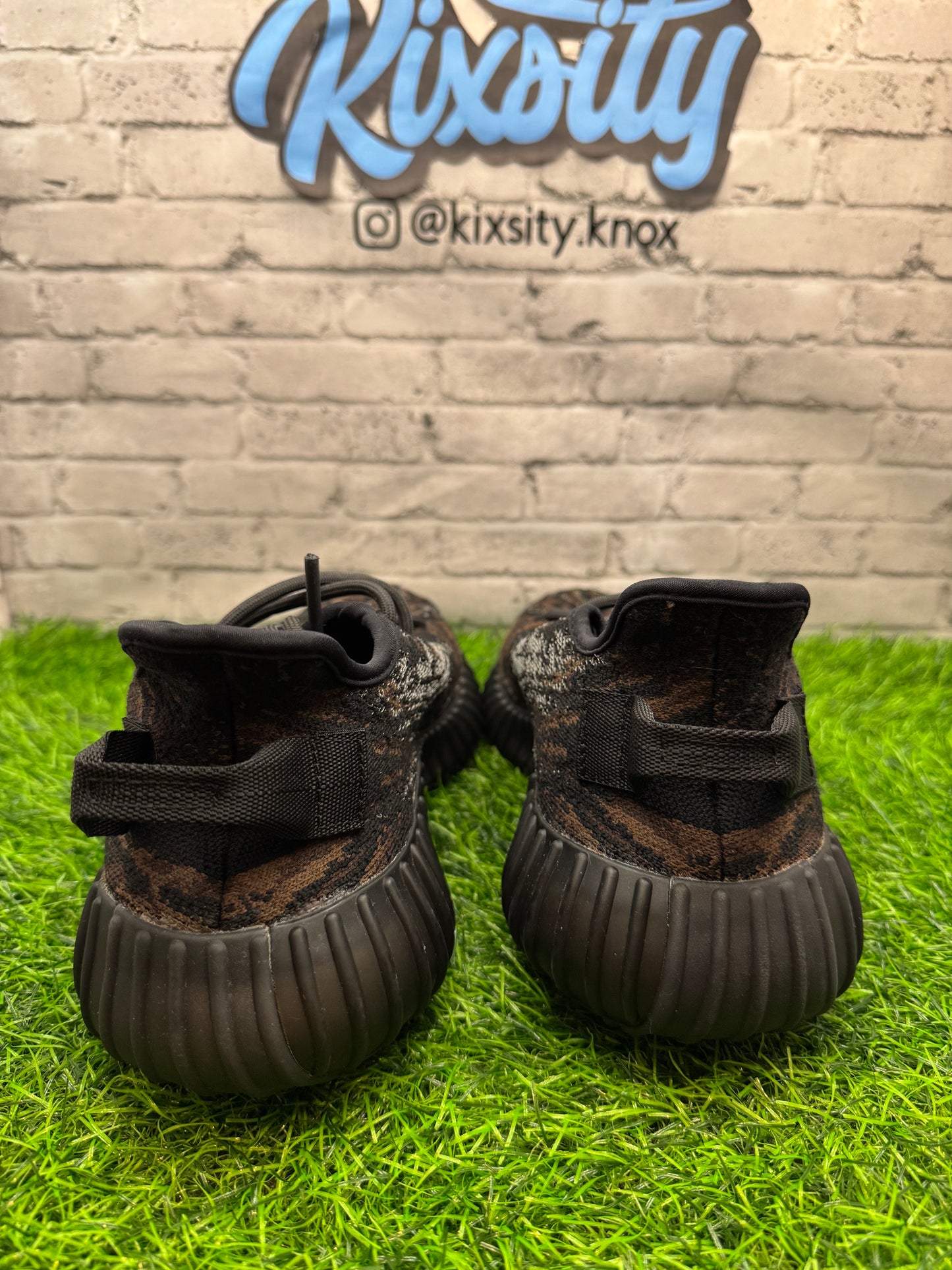 Yeezy 350 V2 MX Rock PO 6.5
