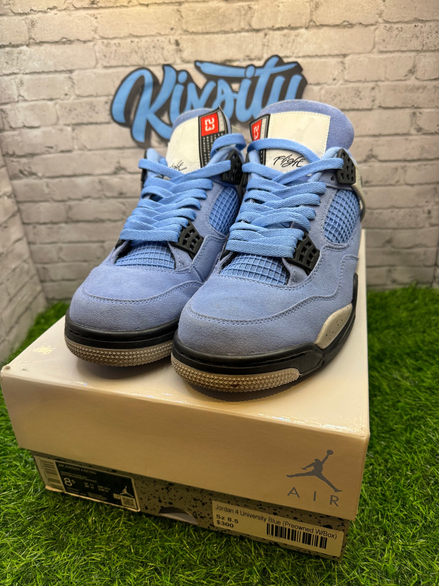 Jordan 4 University Blue 8.5 PO