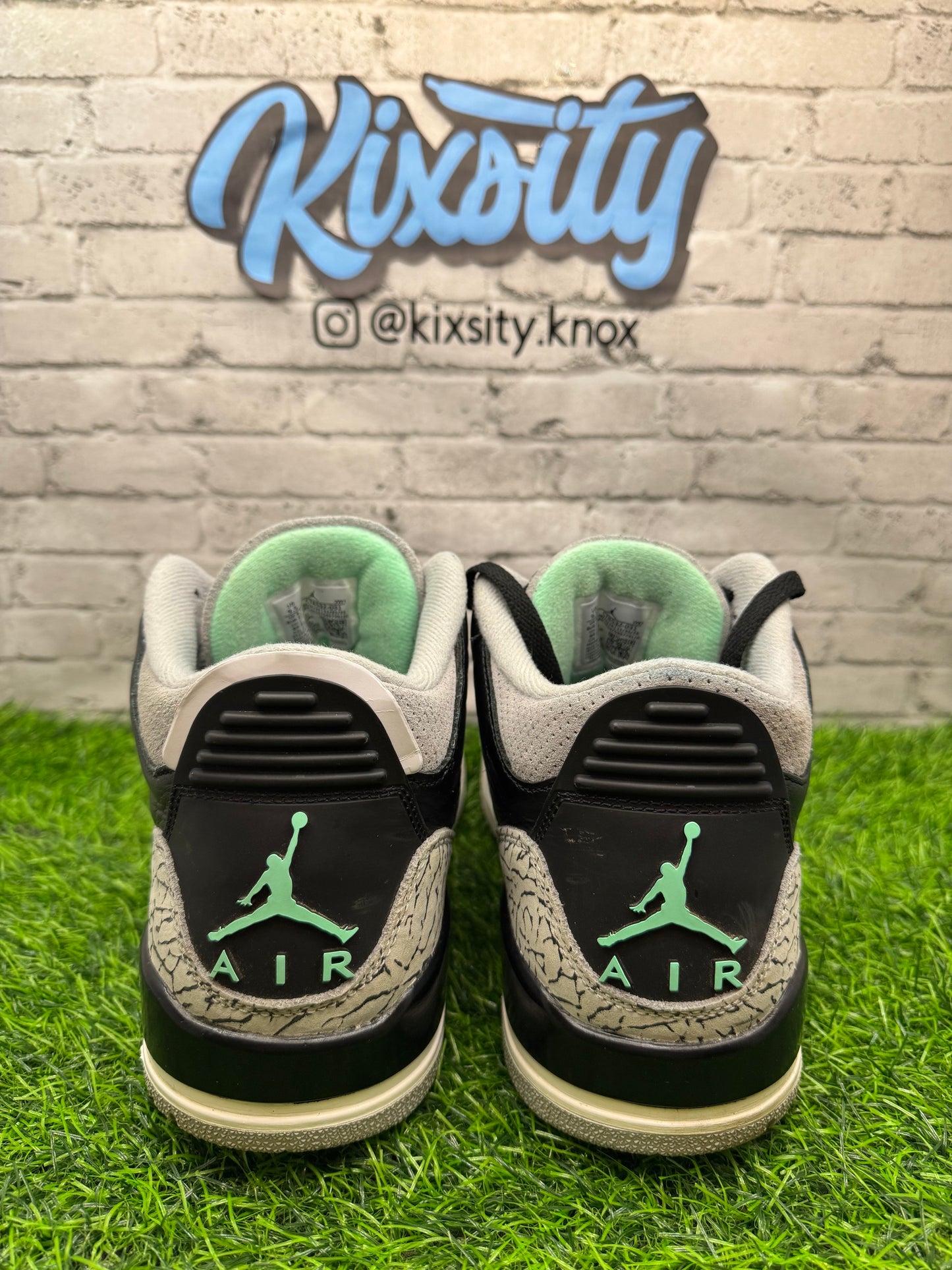 Jordan 3 Green Glow PO 9.5