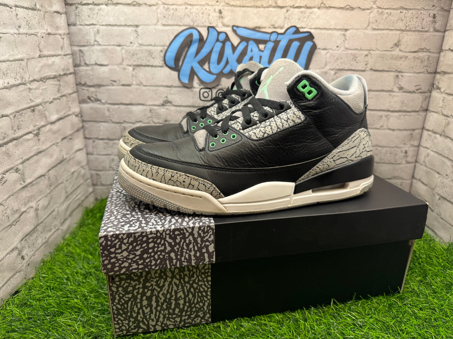 Jordan 3 Green Glow PO 9.5