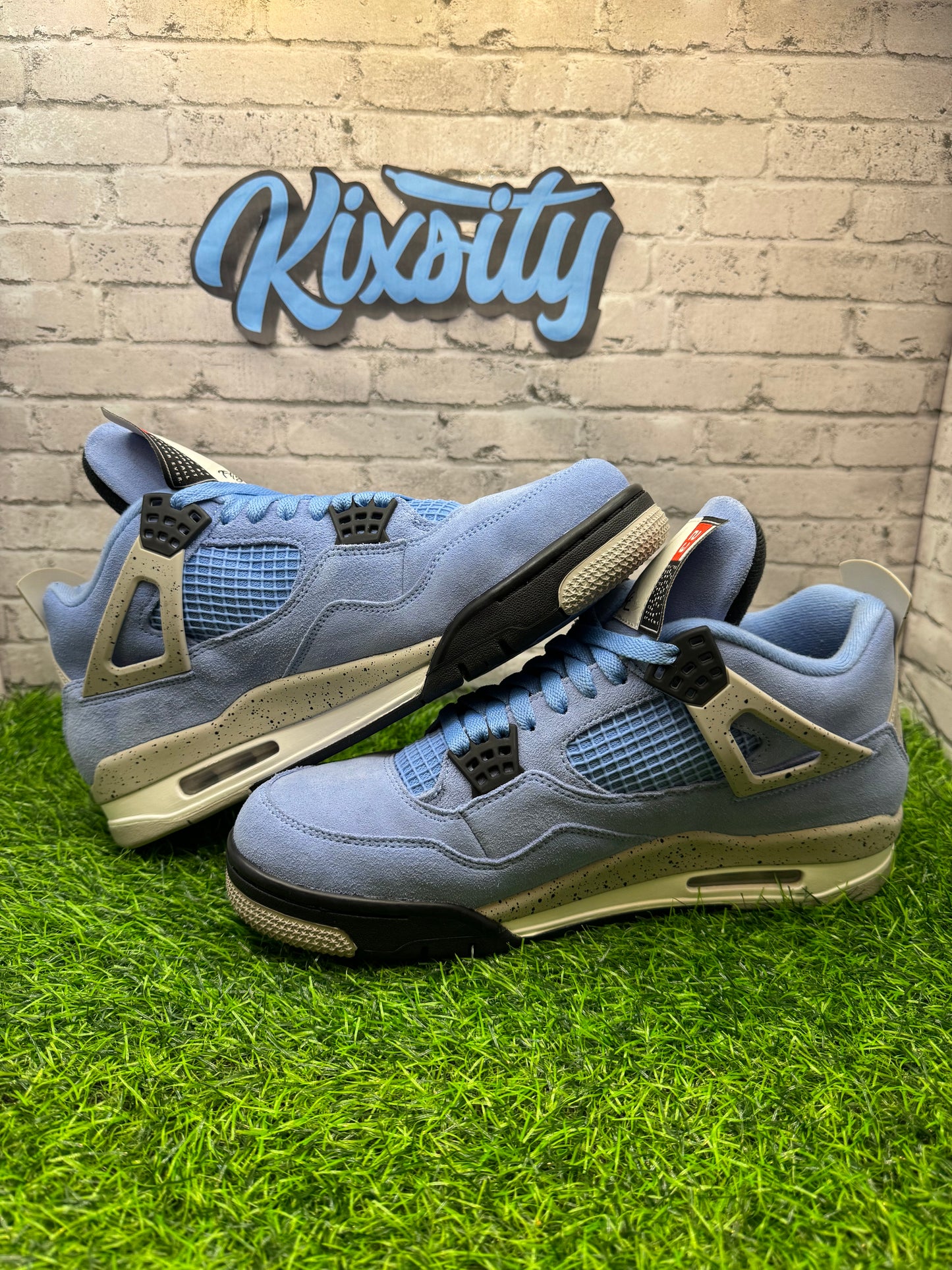 Jordan 4 University Blue PO 10