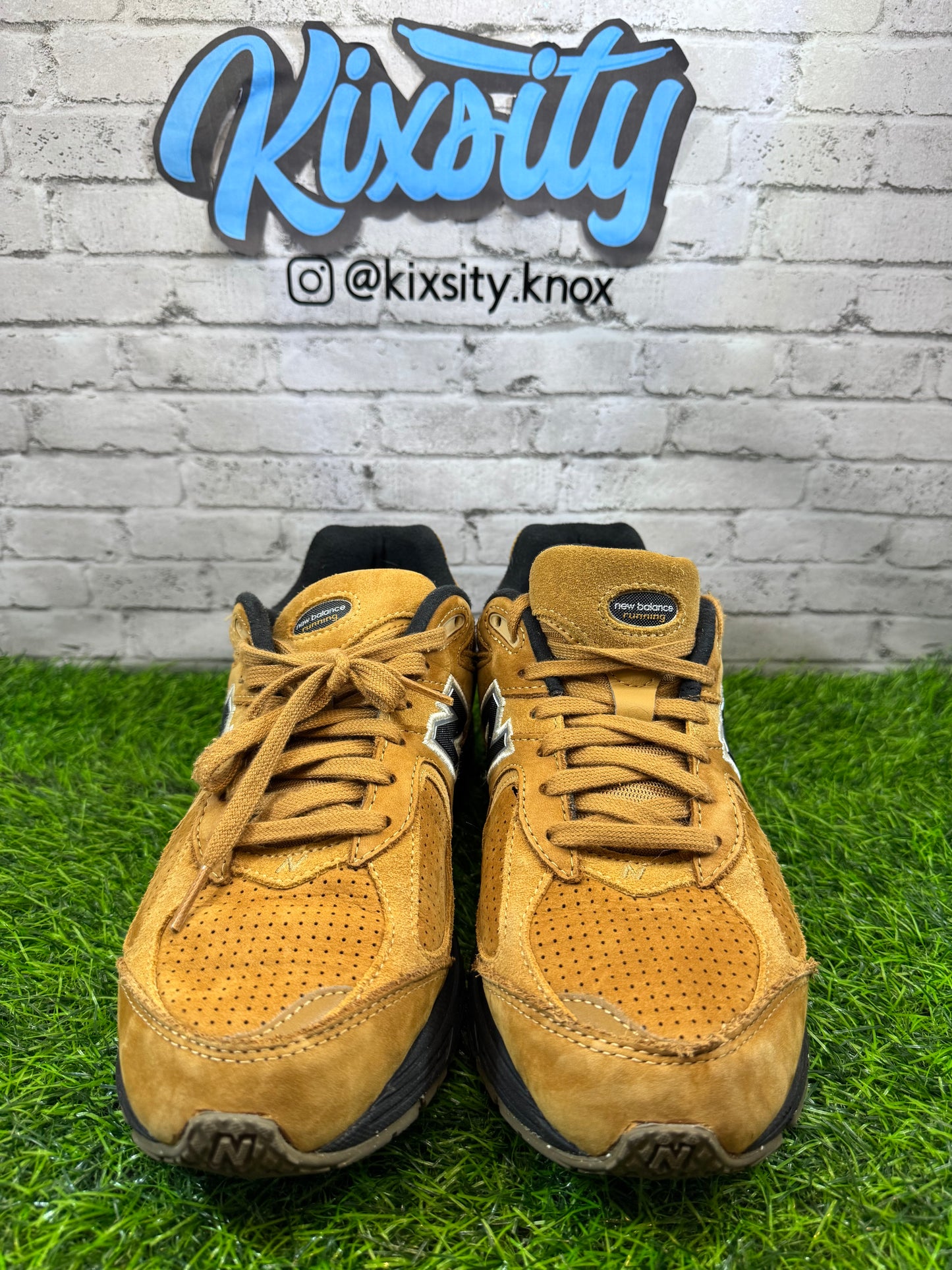 New Balance 2002R Tobacco PO (No Box) 8.5