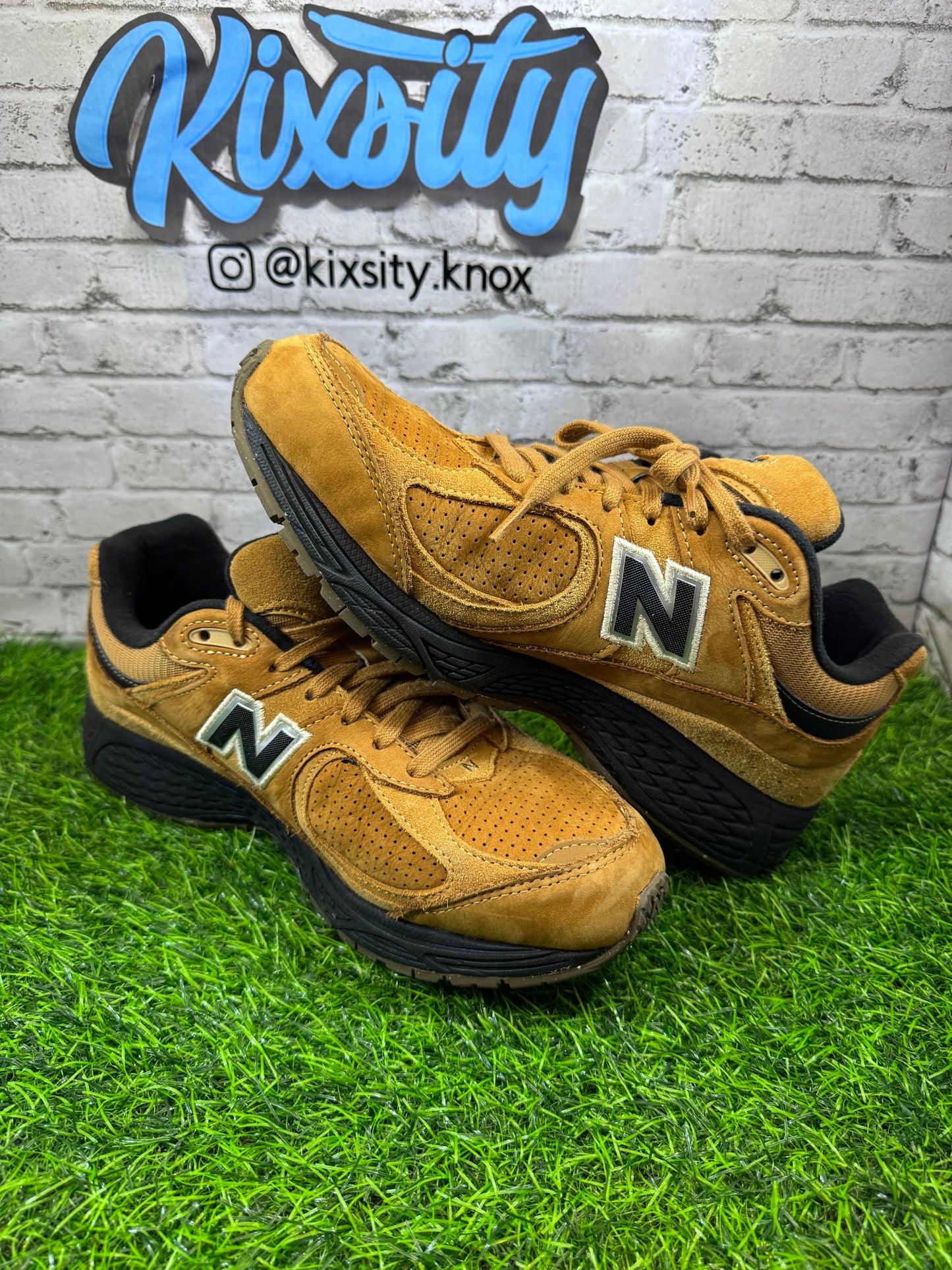 New Balance 2002R Tobacco PO (No Box) 8.5