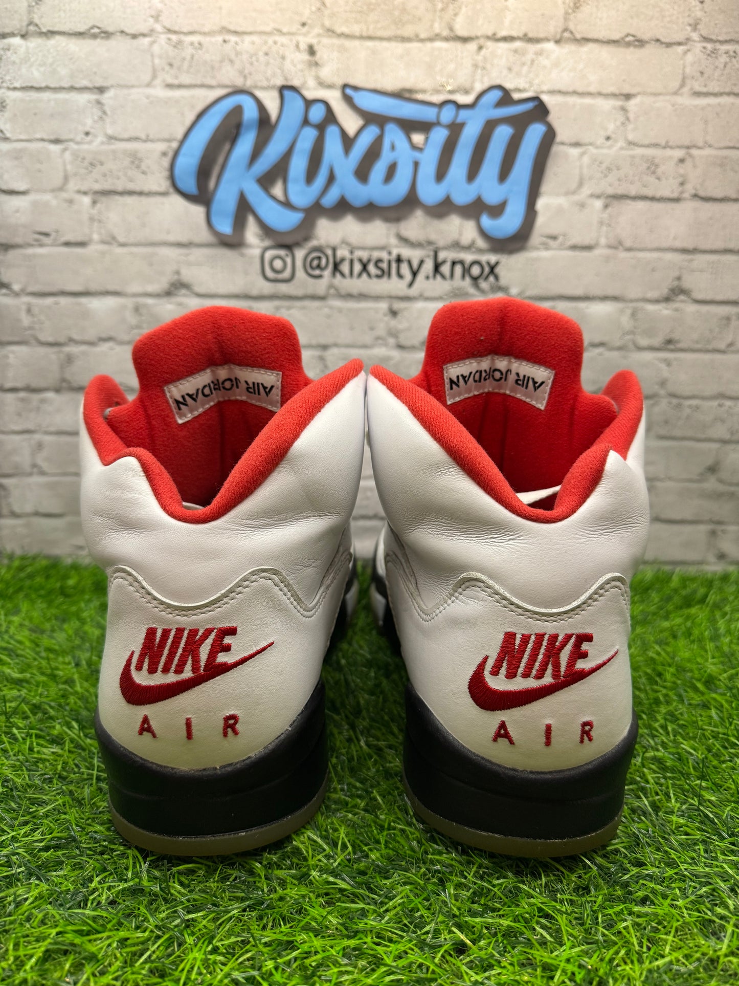 Jordan 5 Fire Red 2020 PO (No Box) 9.5