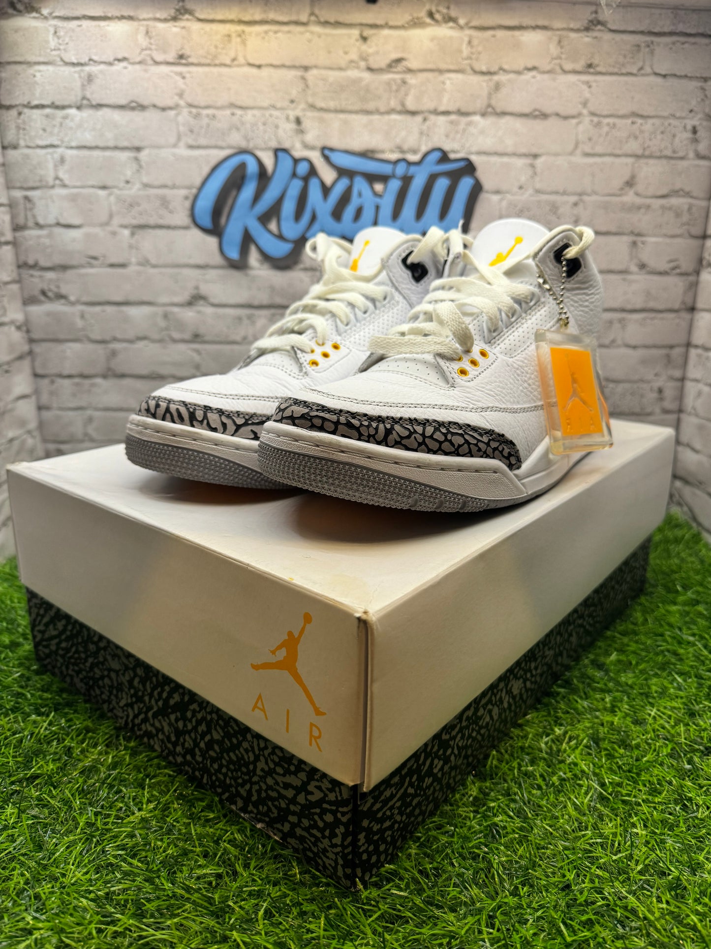 Jordan 3 Laser Orange PO 9.5W/8M