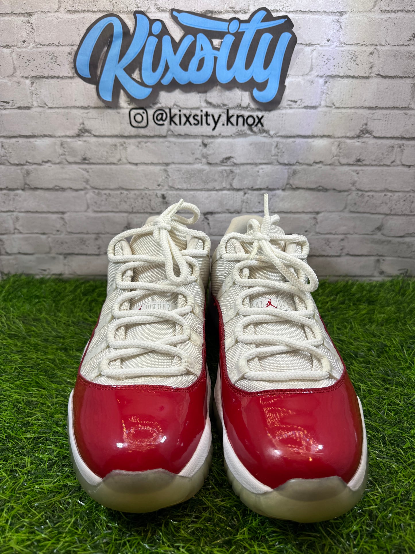Jordan 11 Low Cherry (2016) PO 11.5