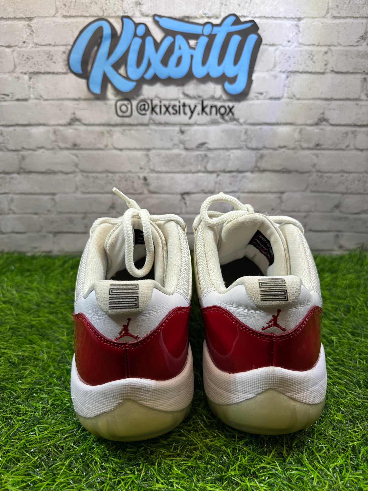 Jordan 11 Low Cherry (2016) PO 11.5