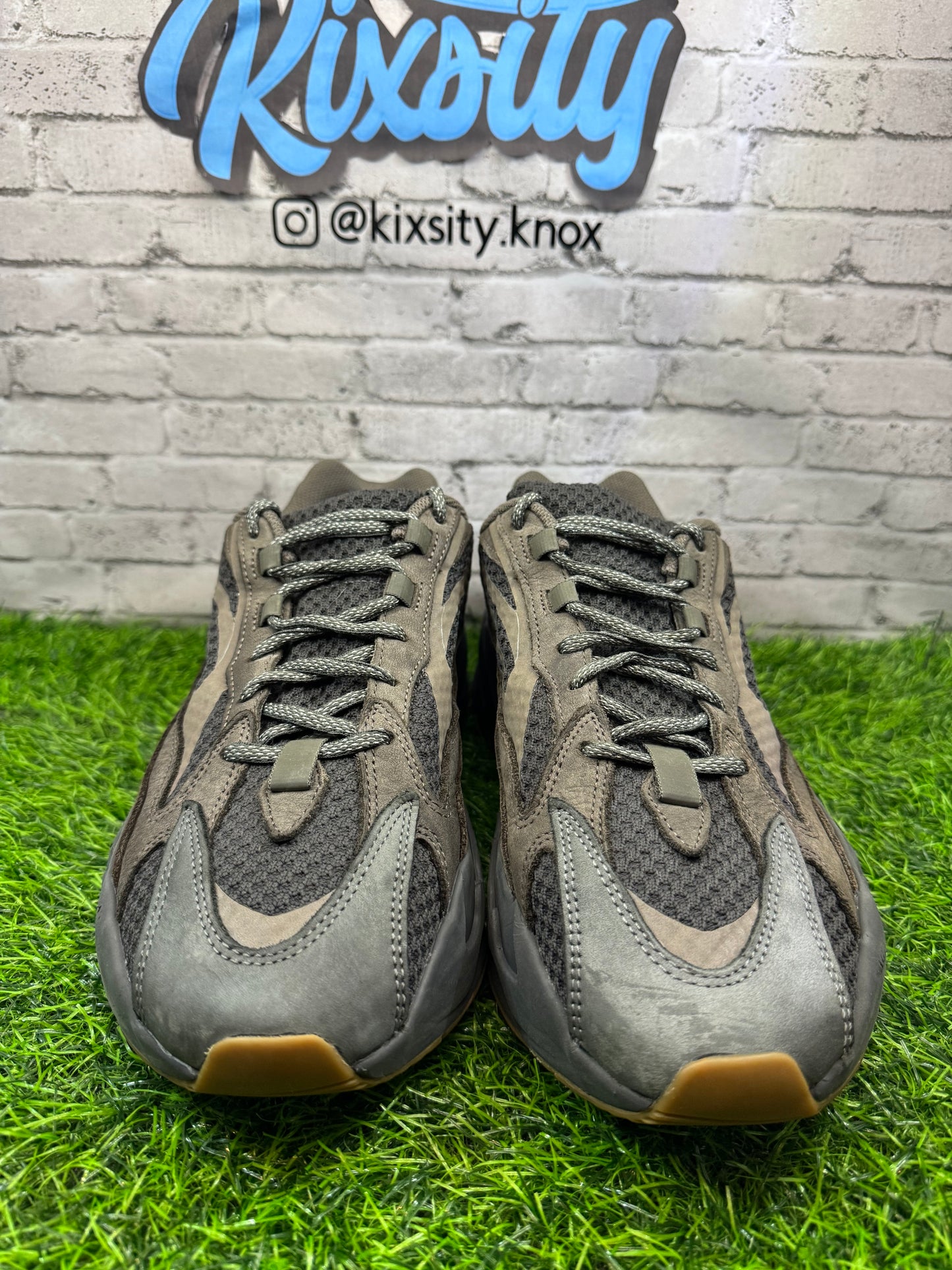 Yeezy 700 Geode PO 11