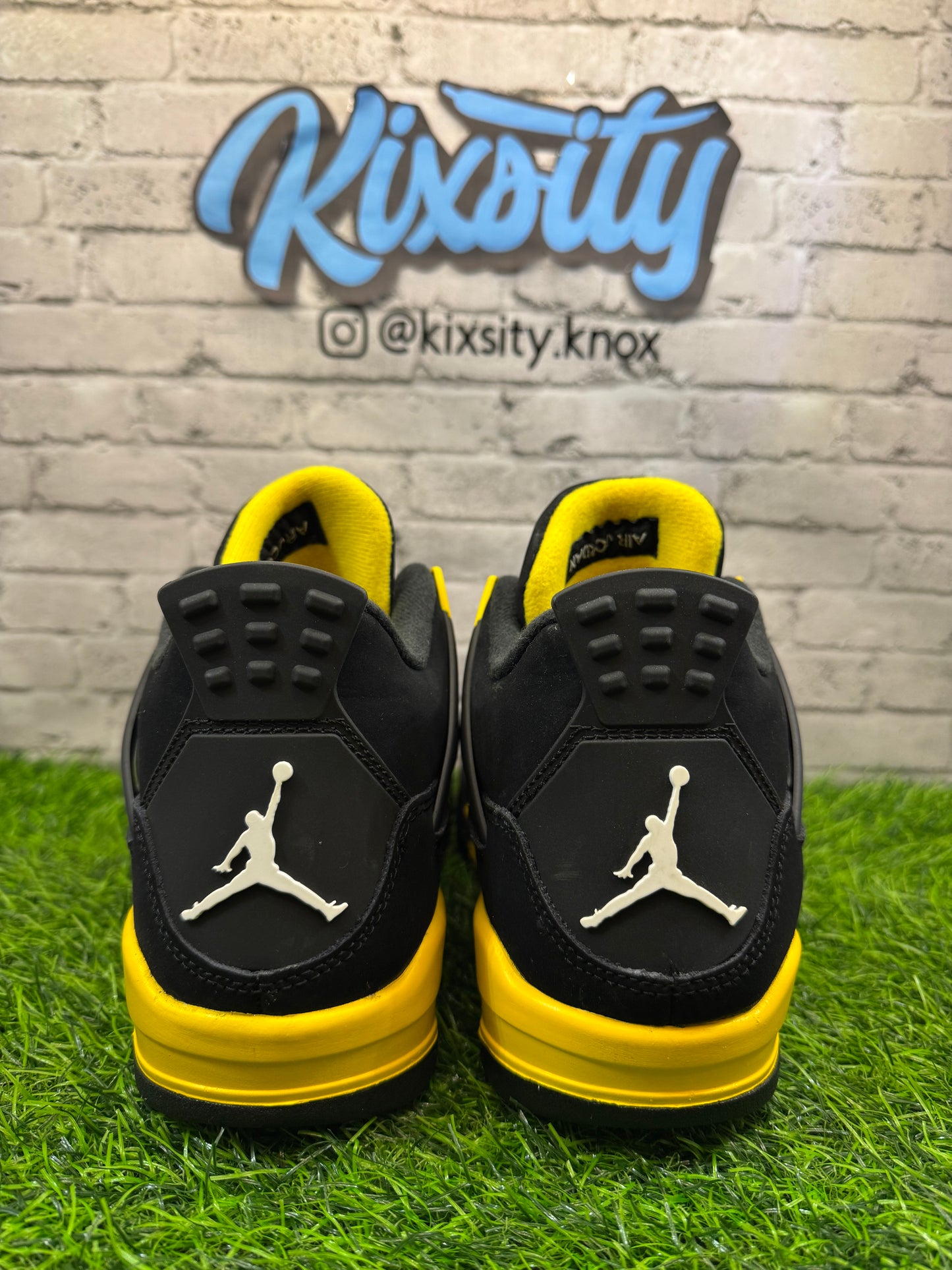 Jordan 4 Thunder PO GS 6.5Y