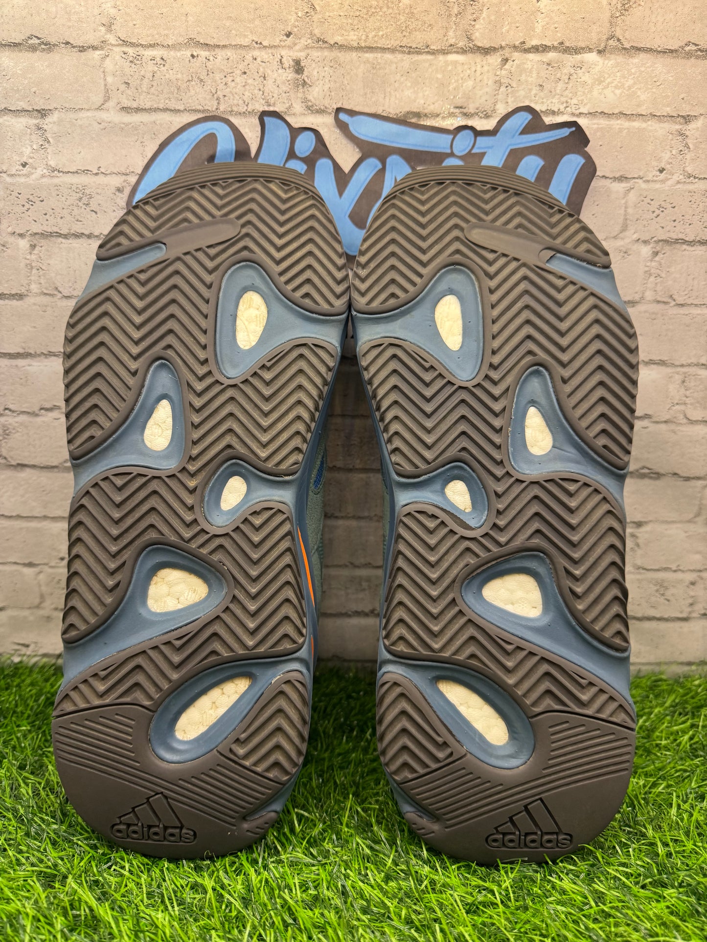 Yeezy 700 Faded Azure PO 11.5