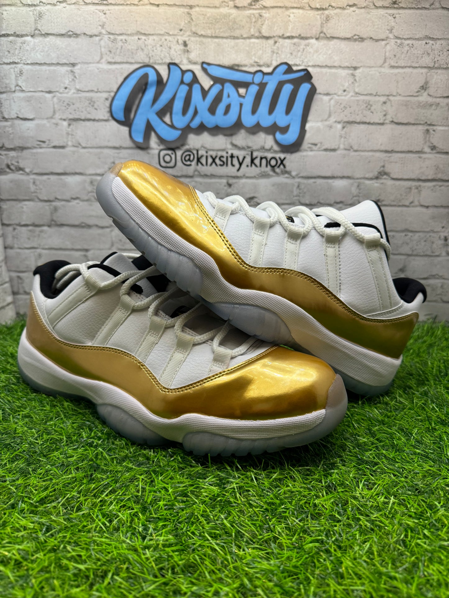 Jordan 11 Low Closing Ceremony (Worn1X) 10.5