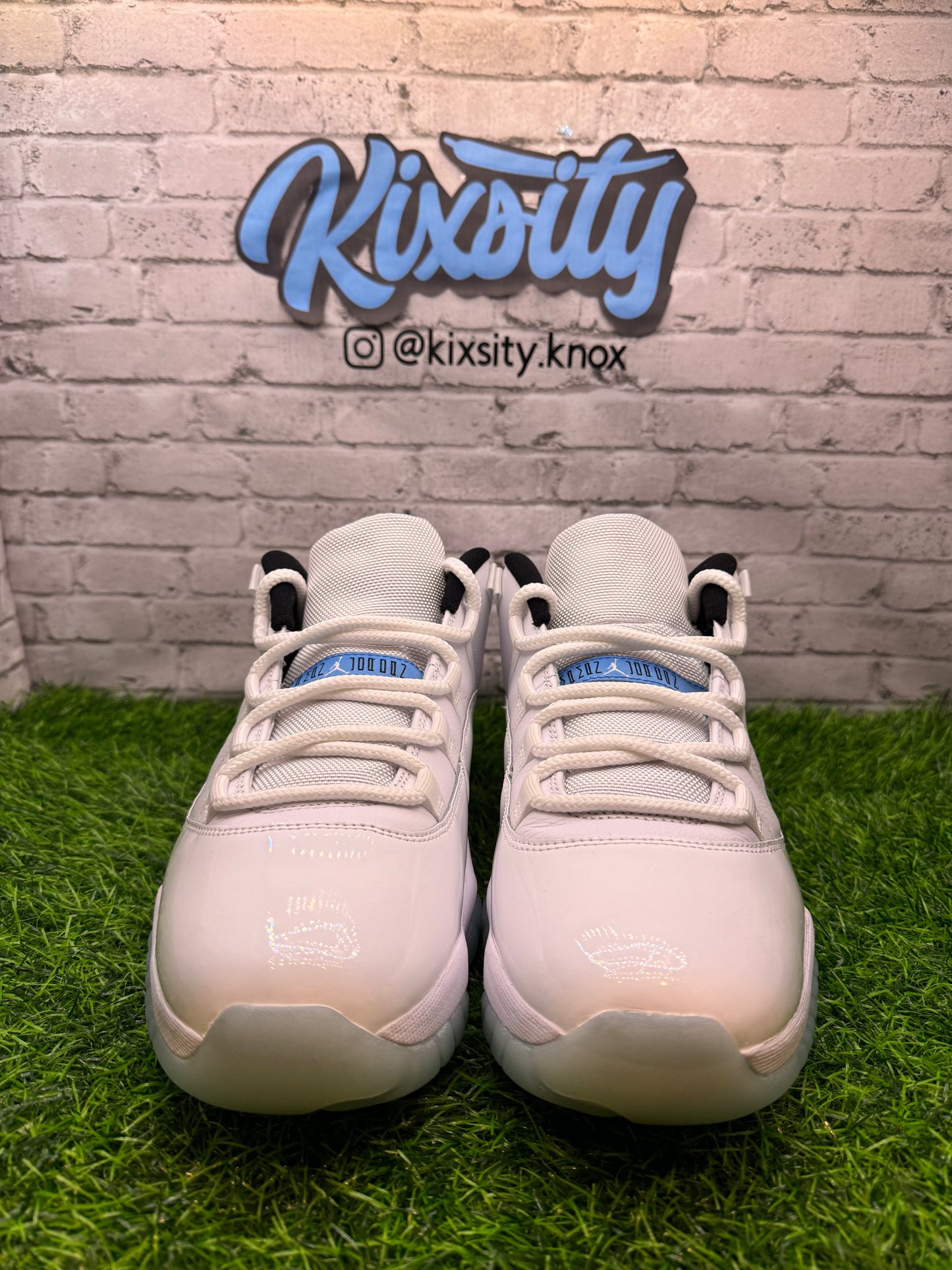 Jordan 11 Low Legend Blue PO 11