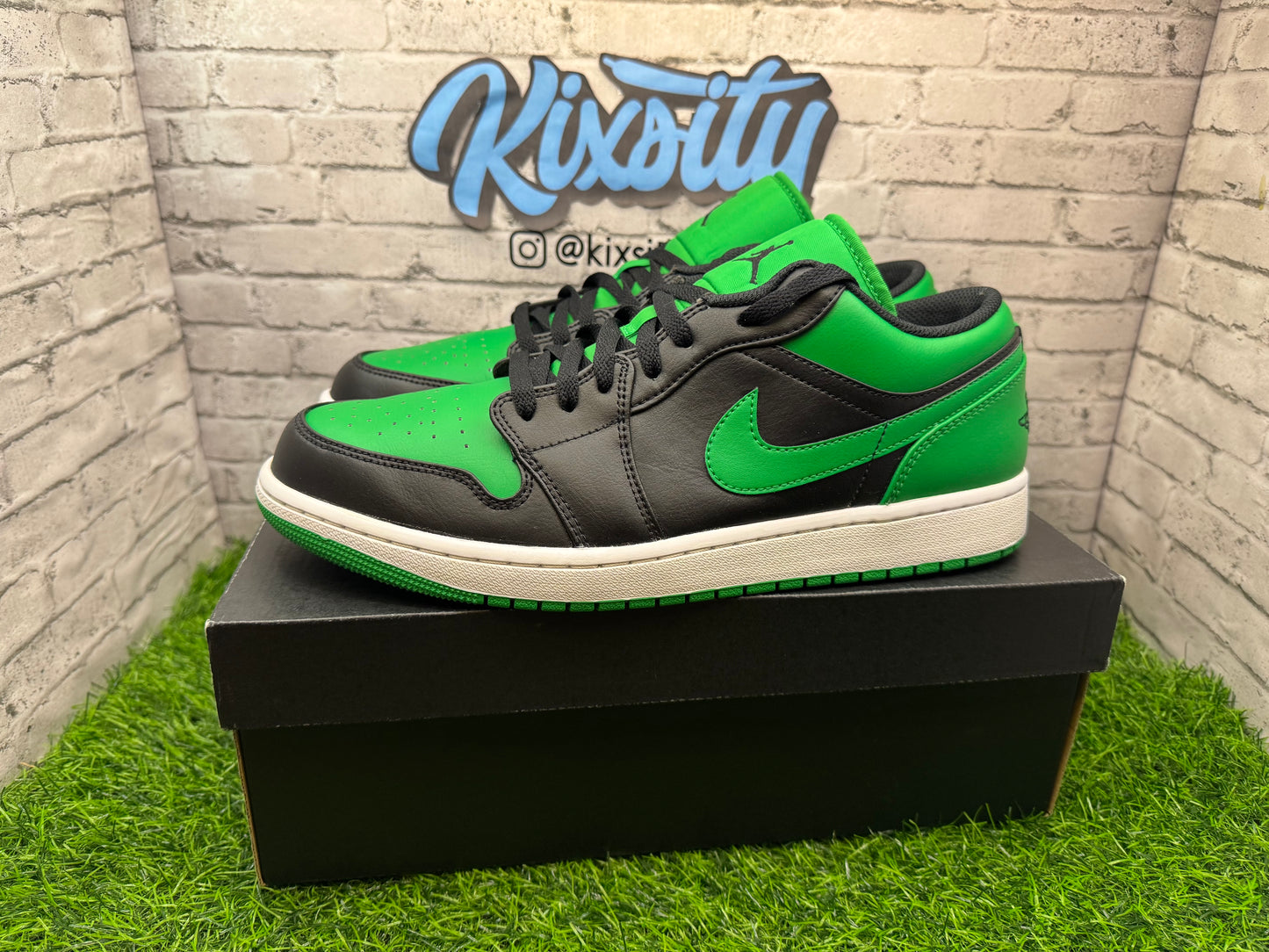 Jordan 1 Low Lucky Green PO 12