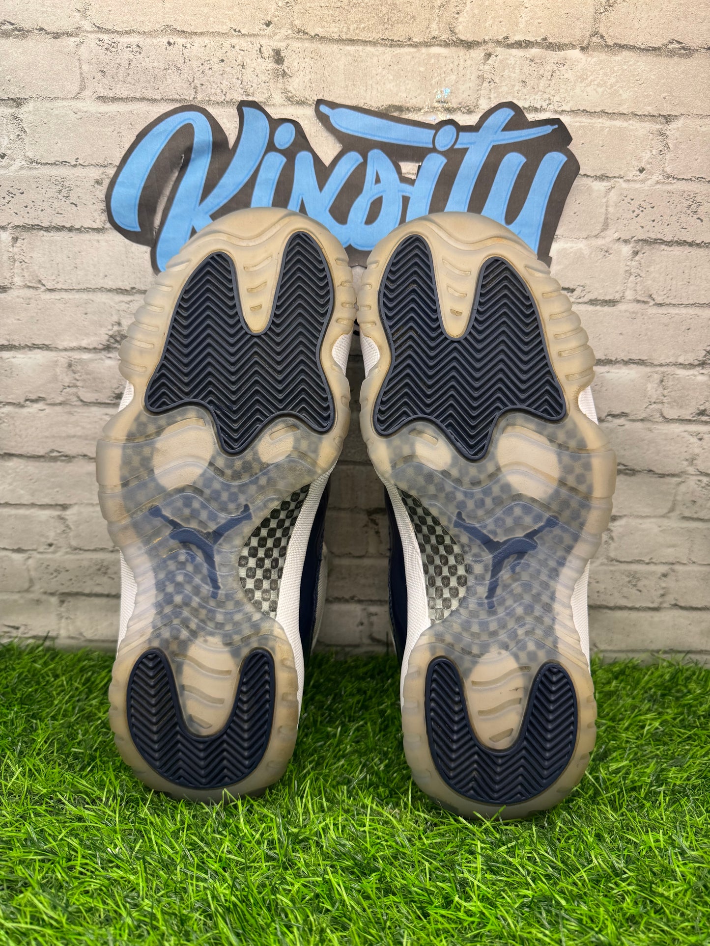 Jordan 11 Low Georgetown PO (No Box) 8