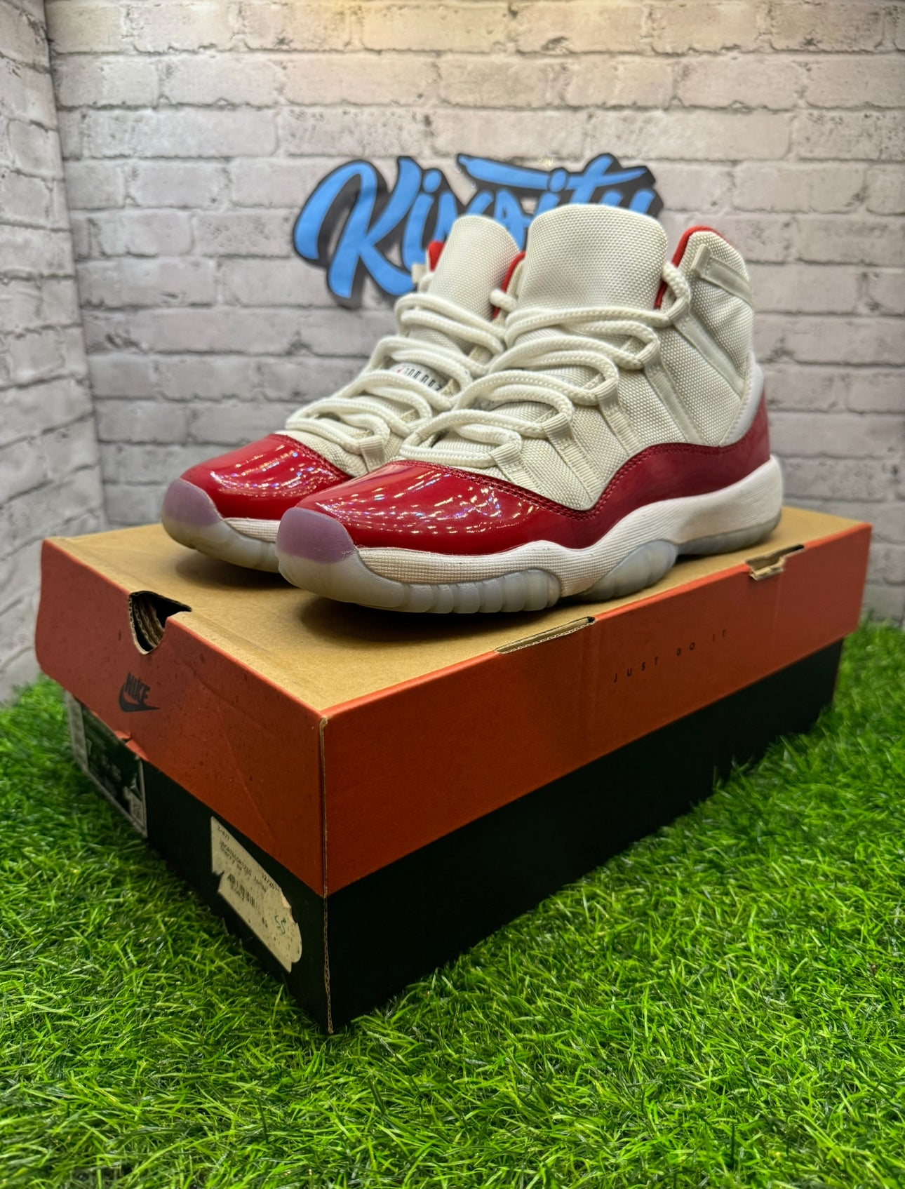 Jordan 11 Cherry PO GS 7Y