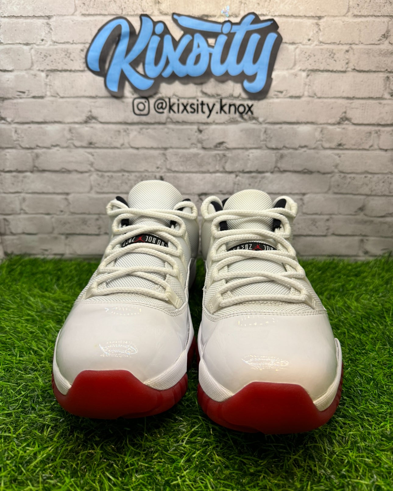 Jordan 11 Low White/Red (2012) PO 11