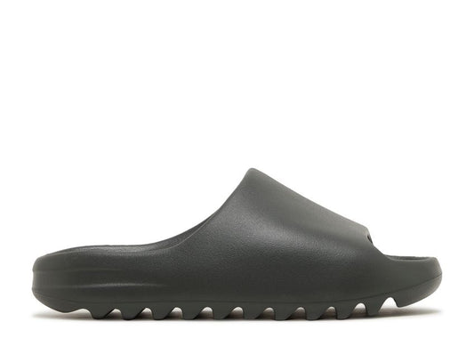 Yeezy Slide Dark Onyx 6