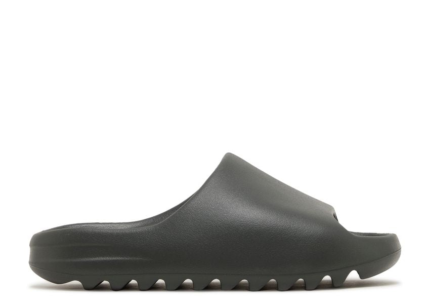 Yeezy Slide Dark Onyx 10