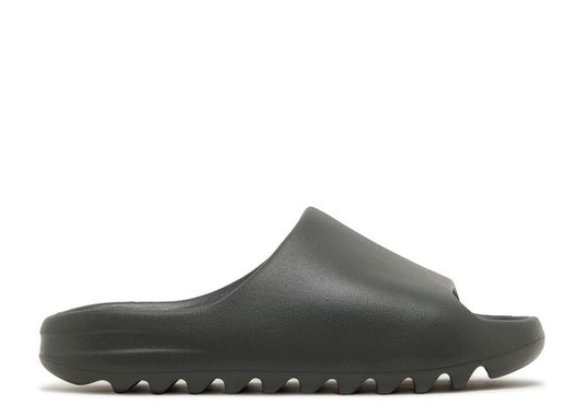 Yeezy Slide Dark Onyx 12